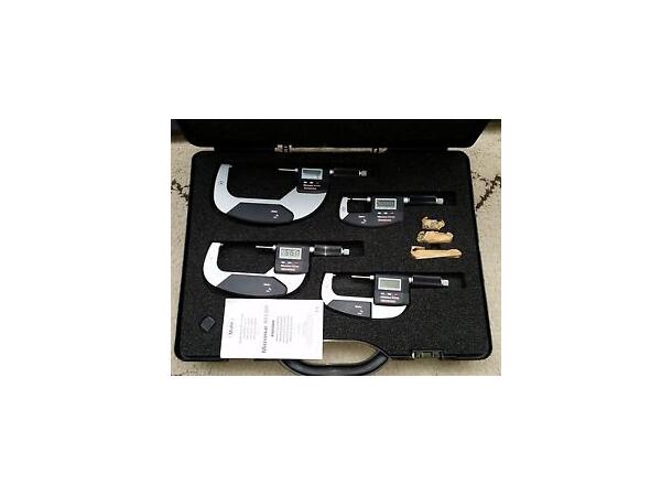 Mahr 4157015 40EWR 0-100 mm IP65 Digitalt mikrometer i sett. 4 stk 