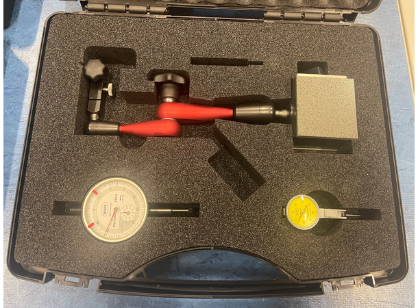 Fisso S20 F+M i koffert Leveres med måleur 810A og vippeur 800S 